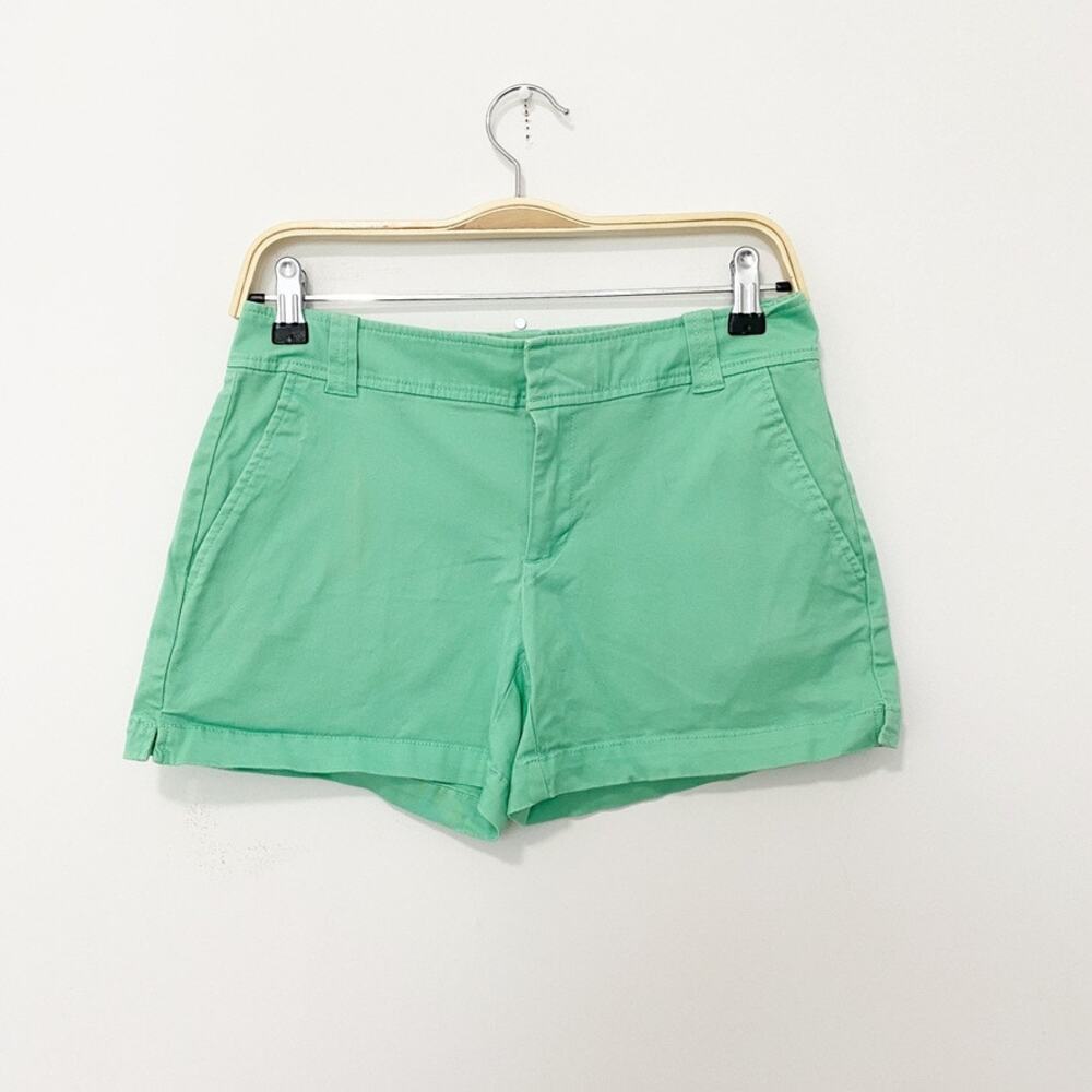 New York & Company Sea Foam Green Shorts Size 0